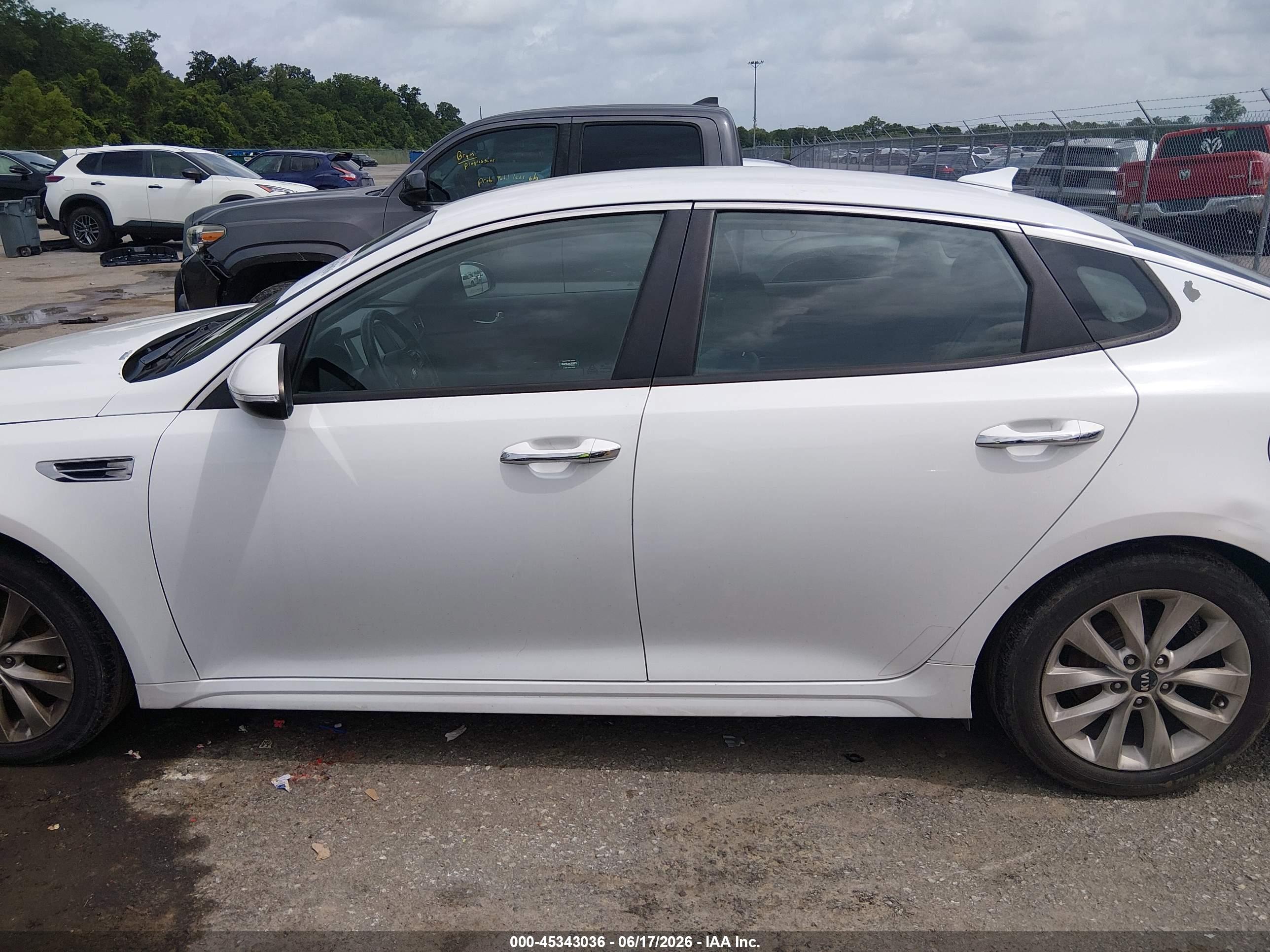 2018 KIA OPTIMA S