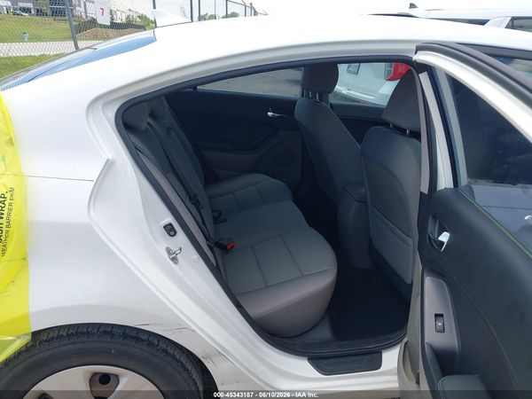 2016 KIA FORTE LX