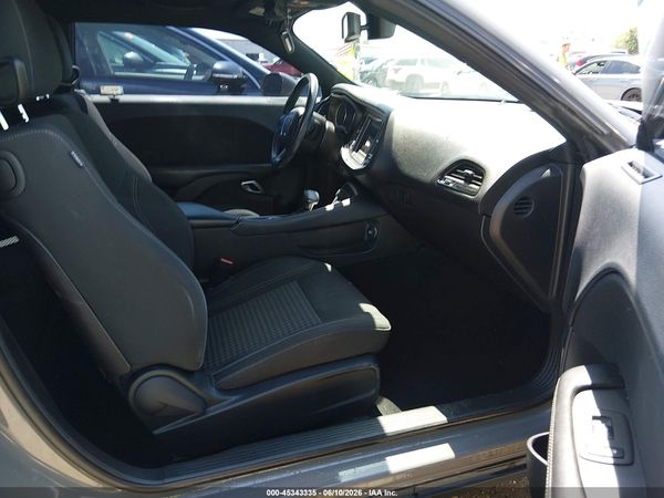 2019 DODGE CHALLENGER SXT