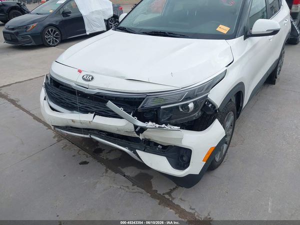 2021 KIA SELTOS S
