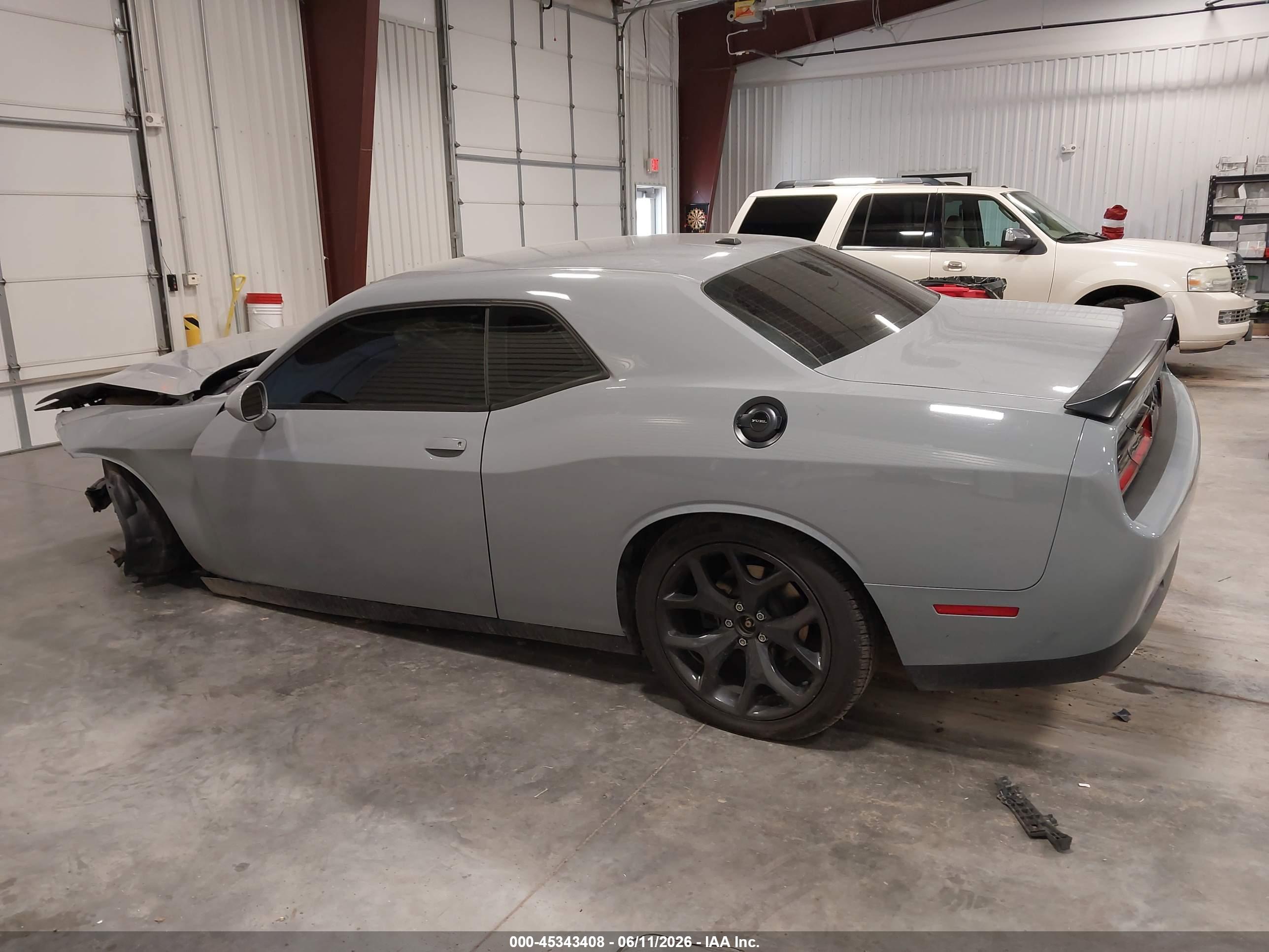 2020 DODGE CHALLENGER SXT