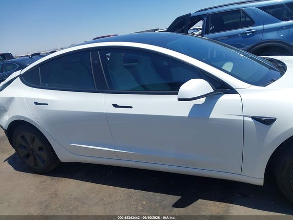 2026 TESLA MODEL 3