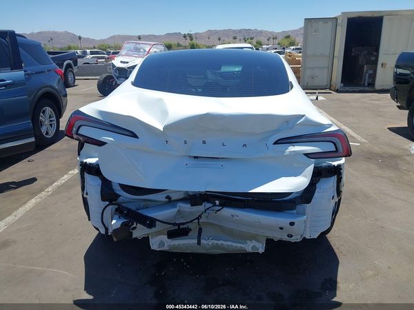2026 TESLA MODEL 3
