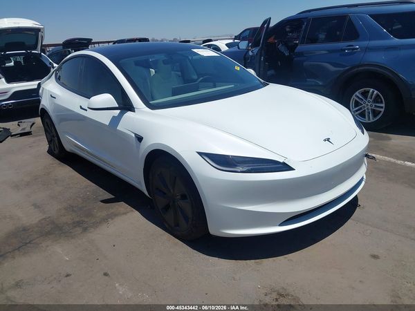 2026 TESLA MODEL 3