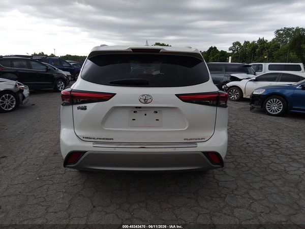 2021 TOYOTA HIGHLANDER PLATINUM