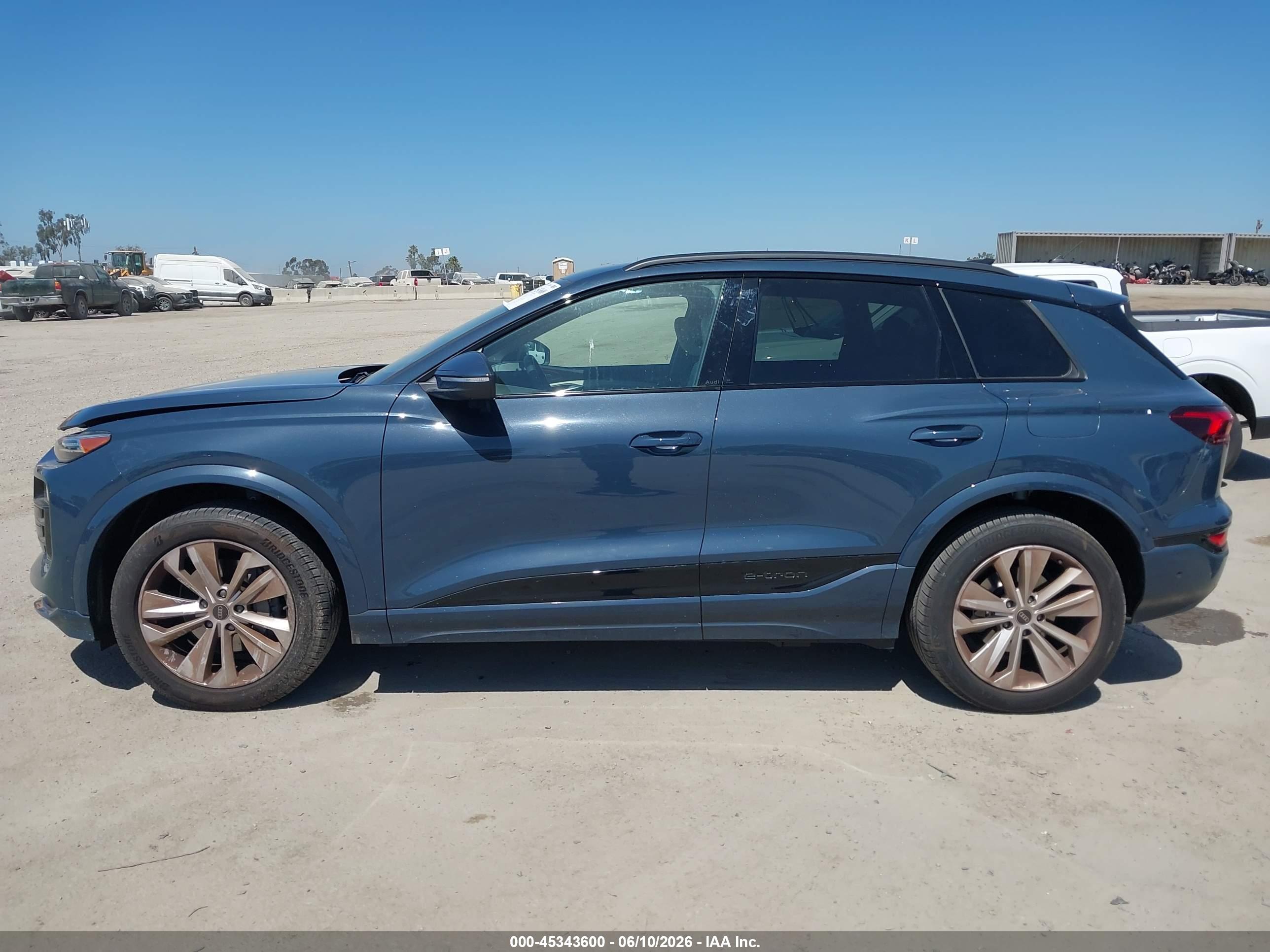 2025 AUDI Q6 E-TRON PREMIUM PLUS