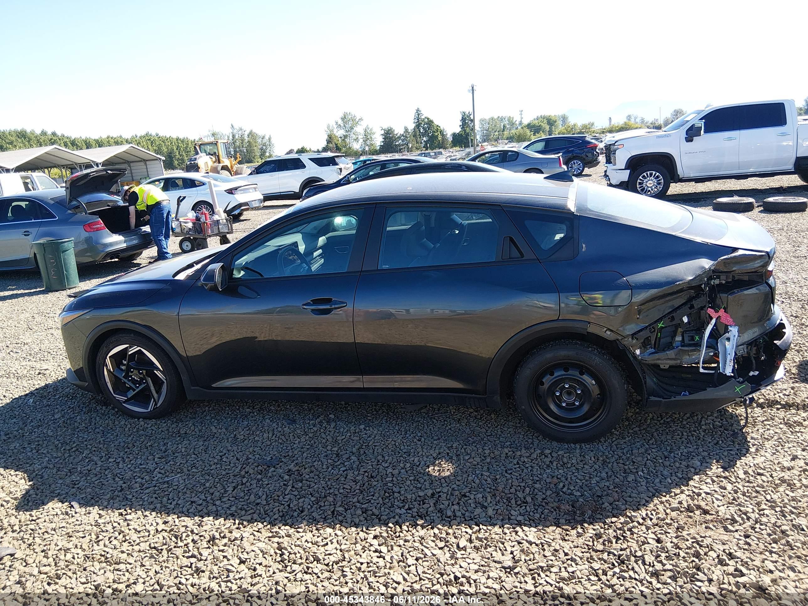 2025 KIA K4 EX