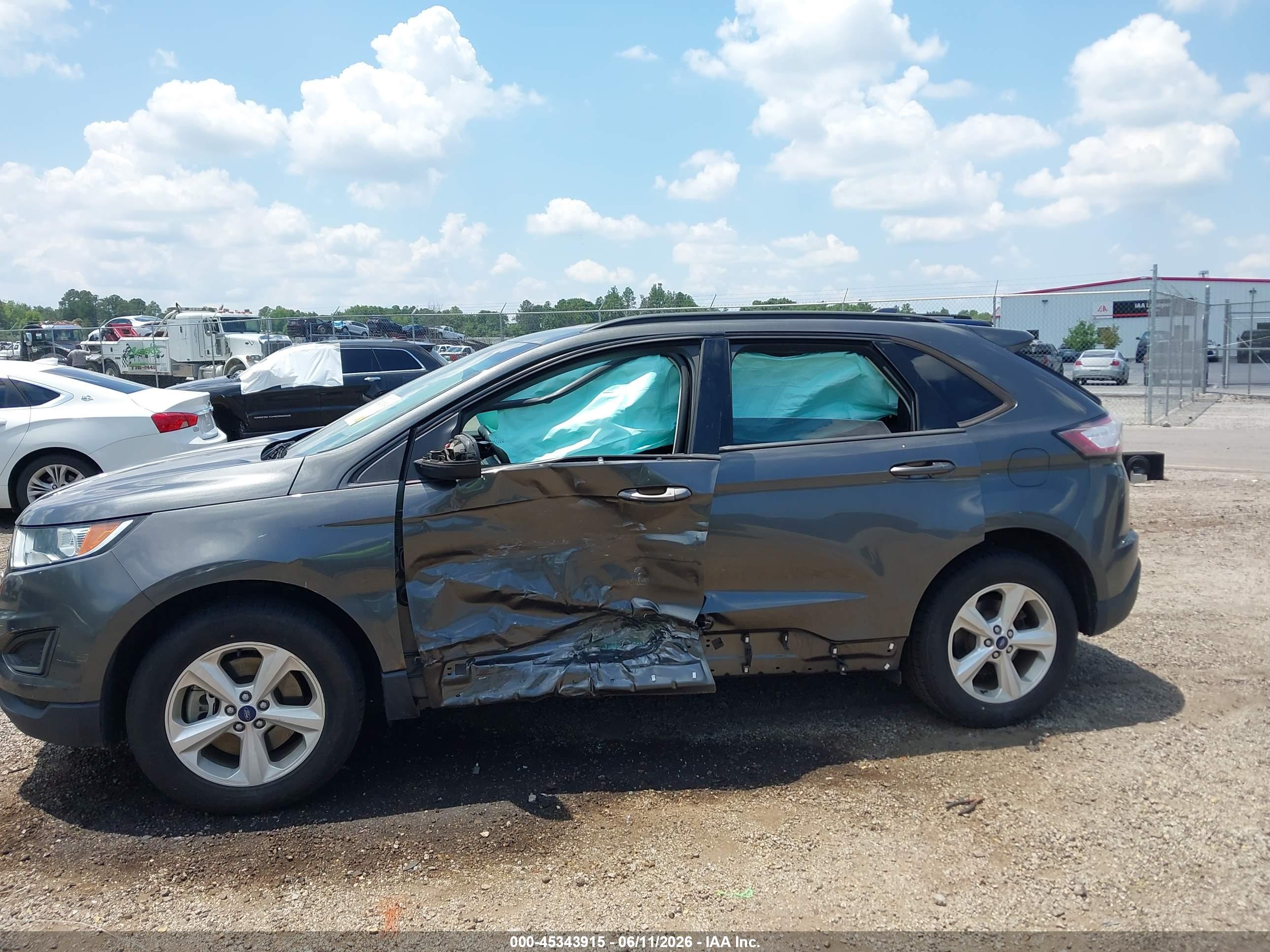 2017 FORD EDGE SE