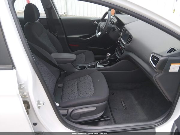 2018 HYUNDAI IONIQ HYBRID BLUE