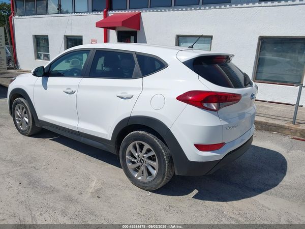 2018 HYUNDAI TUCSON SE