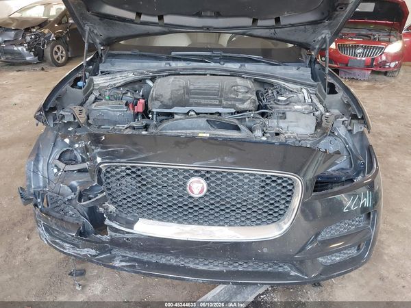 2018 JAGUAR F-PACE 30T PRESTIGE