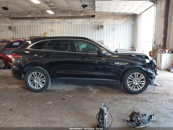 2018 JAGUAR F-PACE 30T PRESTIGE
