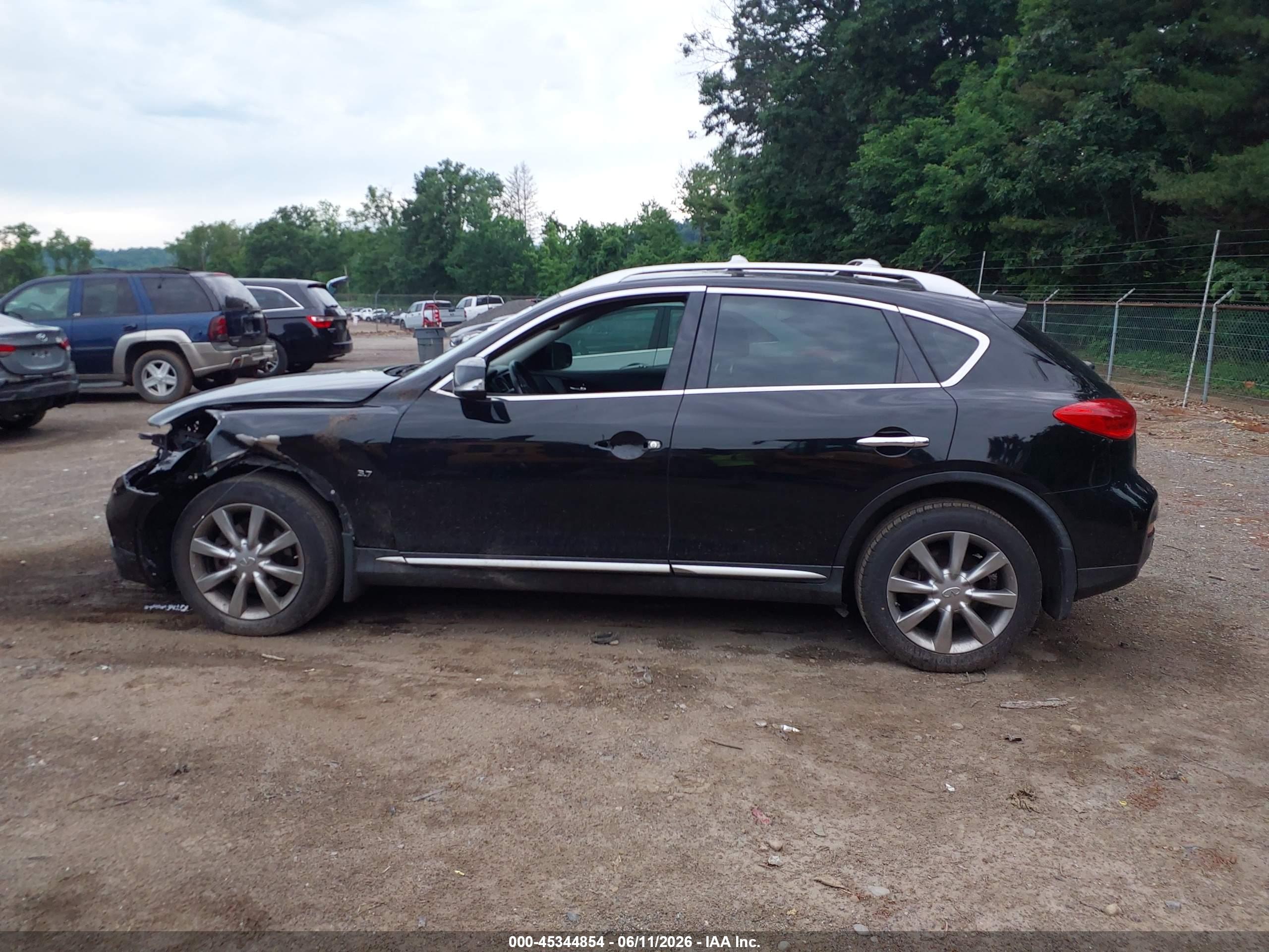 2016 INFINITI QX50