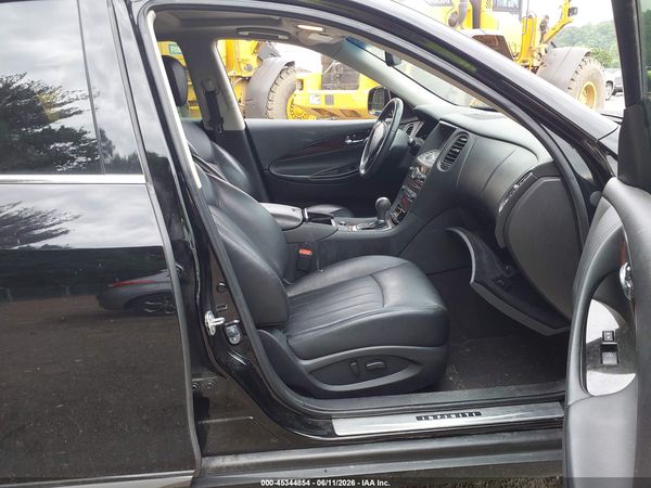 2016 INFINITI QX50
