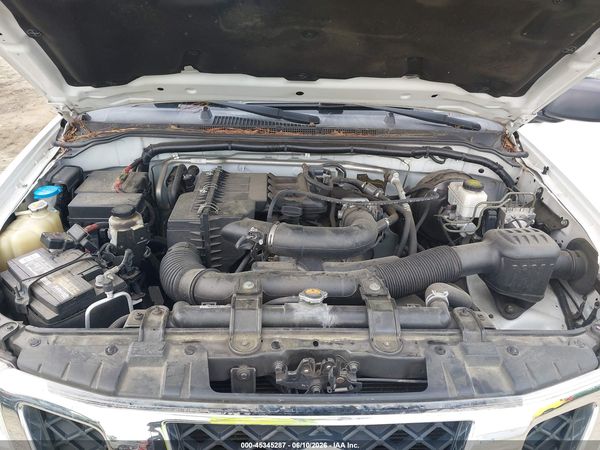 2019 NISSAN FRONTIER S