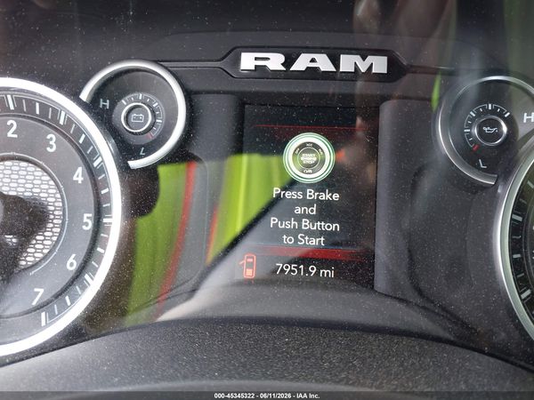 2024 RAM 3500 TRADESMAN  4X4 8' BOX