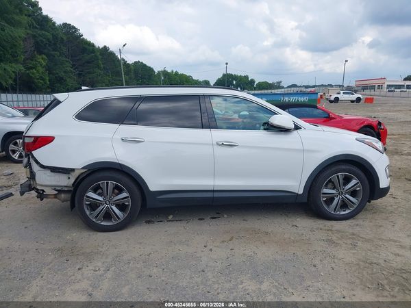 2016 HYUNDAI SANTA FE SE