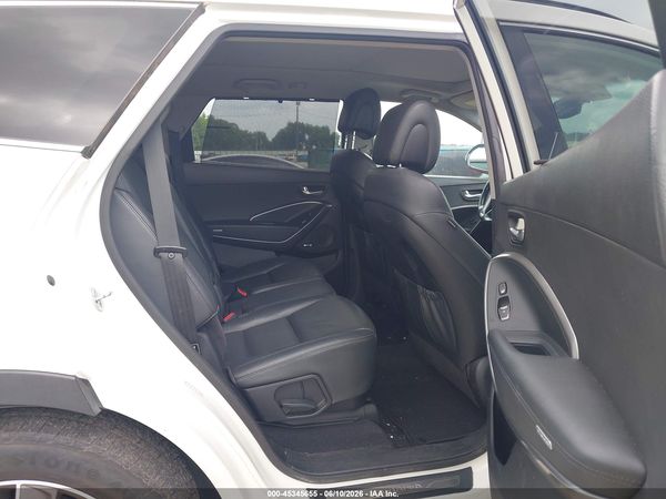 2016 HYUNDAI SANTA FE SE