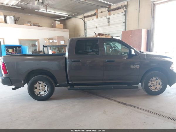 2020 RAM 1500 CLASSIC TRADESMAN  4X4 5'7 BOX