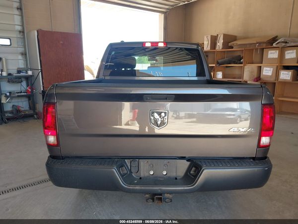 2020 RAM 1500 CLASSIC TRADESMAN  4X4 5'7 BOX