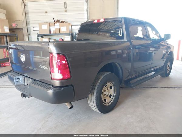 2020 RAM 1500 CLASSIC TRADESMAN  4X4 5'7 BOX