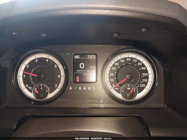 2020 RAM 1500 CLASSIC TRADESMAN  4X4 5'7 BOX