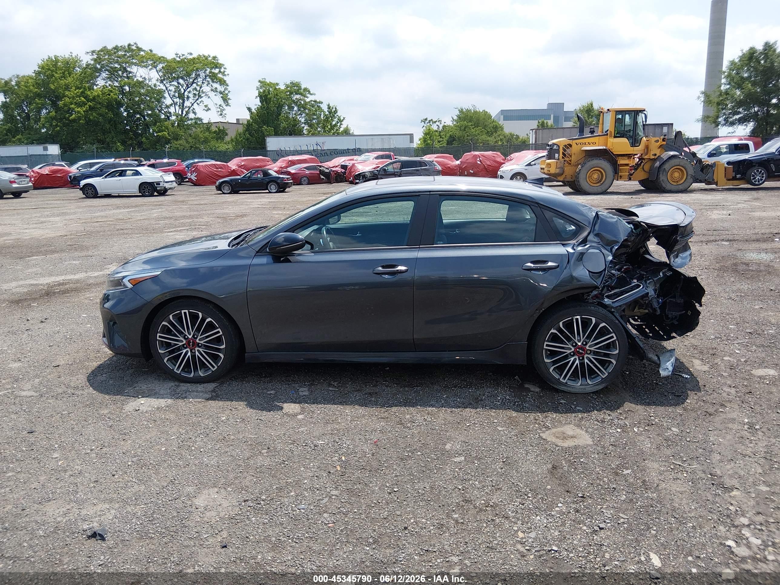2022 KIA FORTE GT
