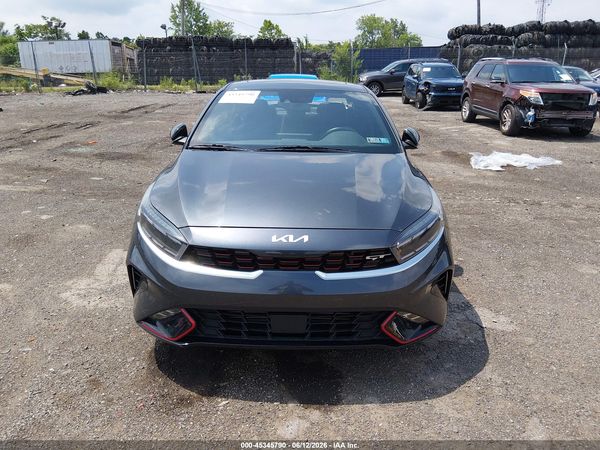 2022 KIA FORTE GT