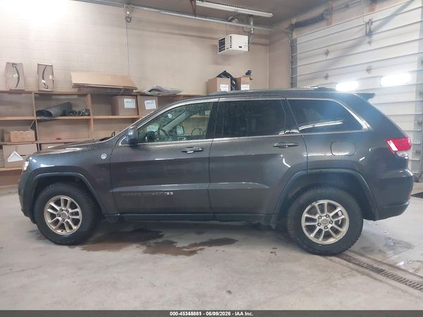 2019 JEEP GRAND CHEROKEE LAREDO E 4X4