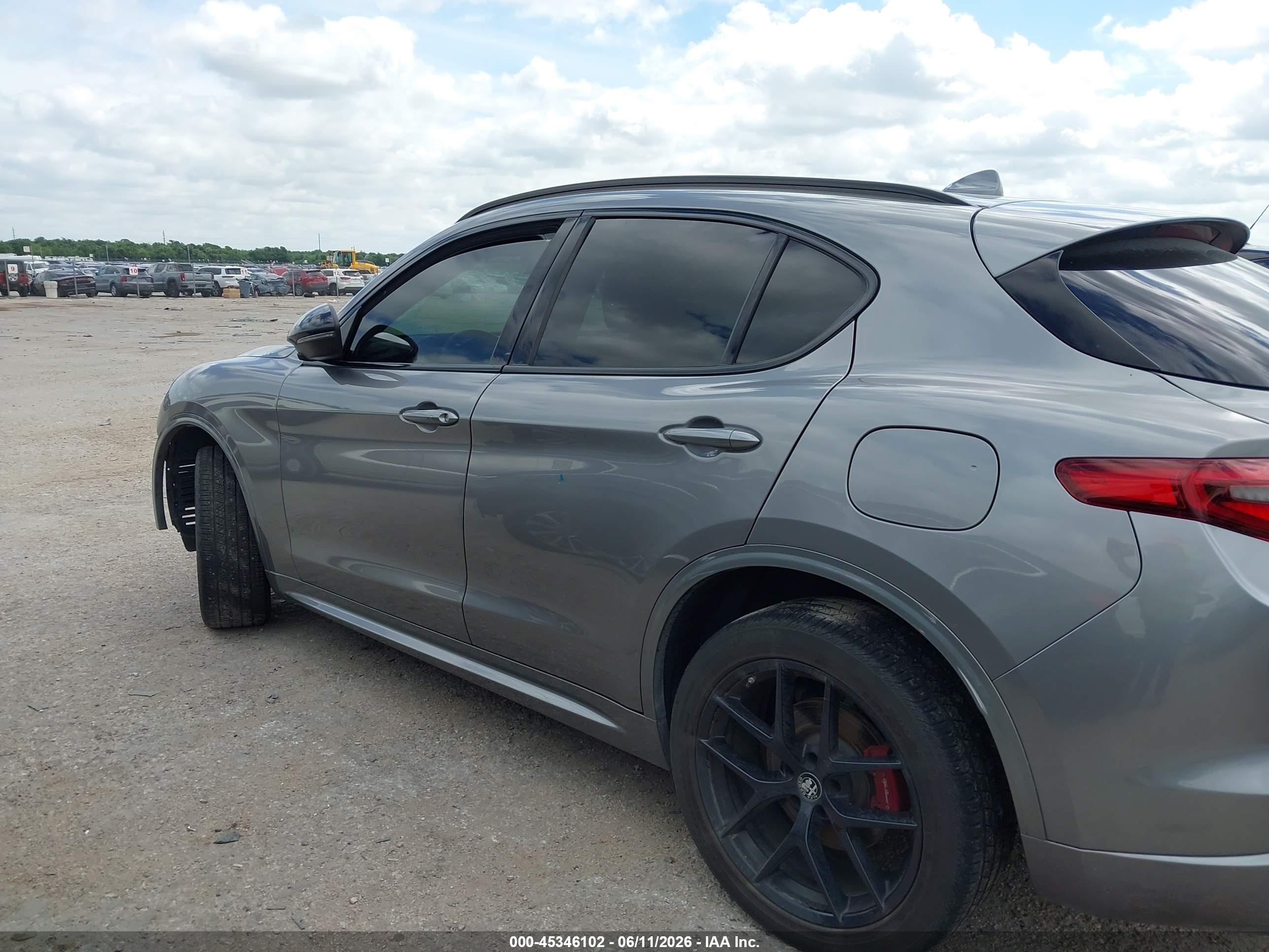 2020 ALFA ROMEO STELVIO SPORT RWD