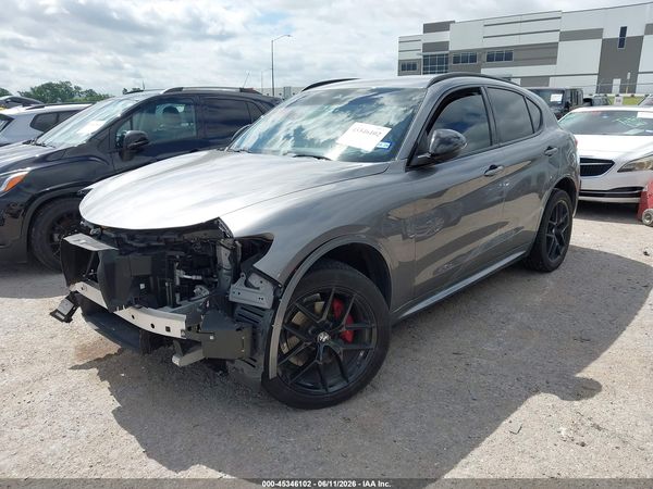2020 ALFA ROMEO STELVIO SPORT RWD