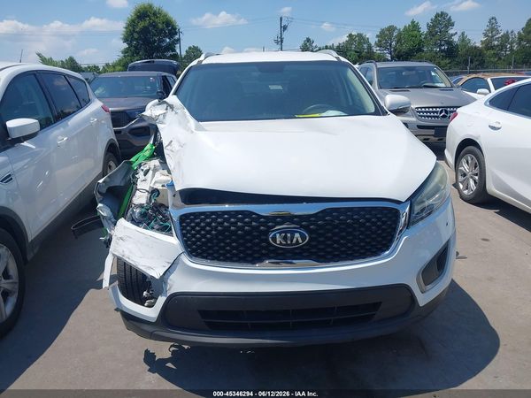 2017 KIA SORENTO 2.4L LX