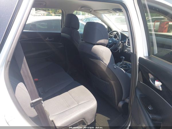 2017 KIA SORENTO 2.4L LX
