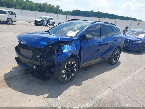 2023 KIA SPORTAGE X-LINE