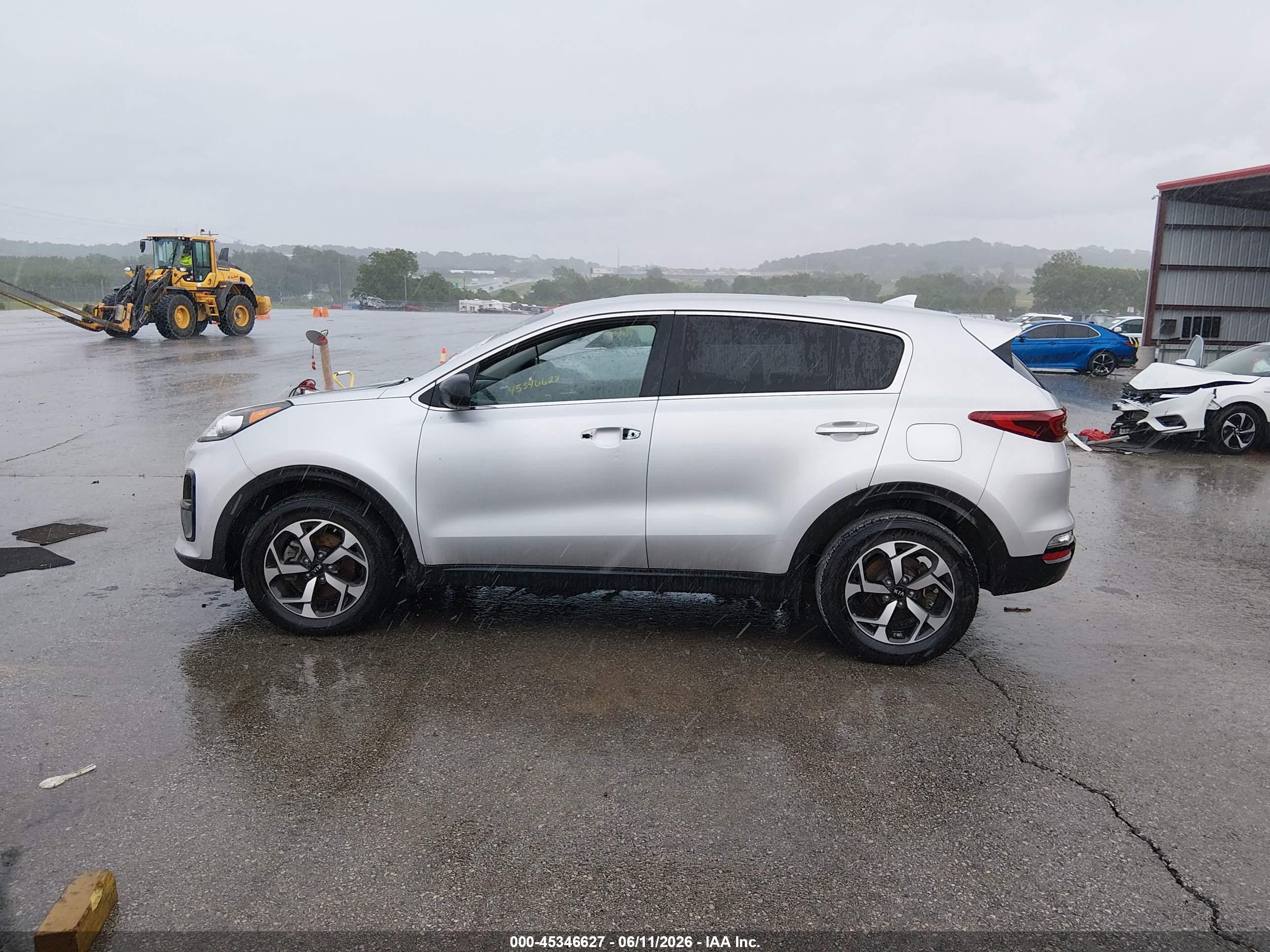 2022 KIA SPORTAGE LX