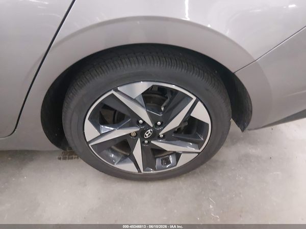 2022 HYUNDAI ELANTRA LIMITED