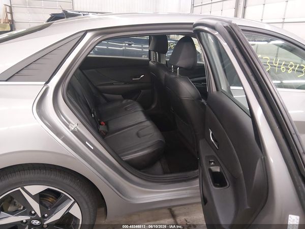 2022 HYUNDAI ELANTRA LIMITED