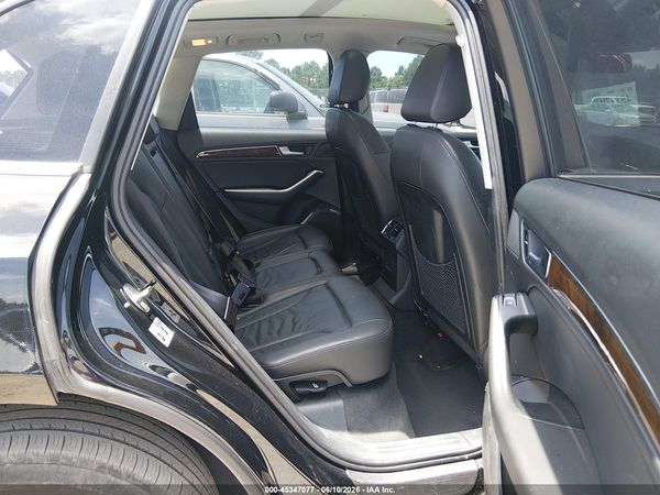 2015 AUDI Q5 2.0T PREMIUM — I8