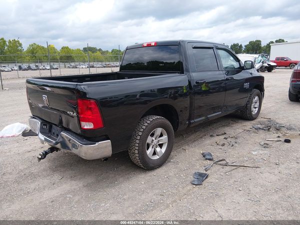 2021 RAM 1500 CLASSIC SLT  4X4 5'7 BOX