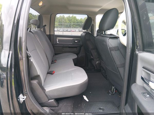 2021 RAM 1500 CLASSIC SLT  4X4 5'7 BOX