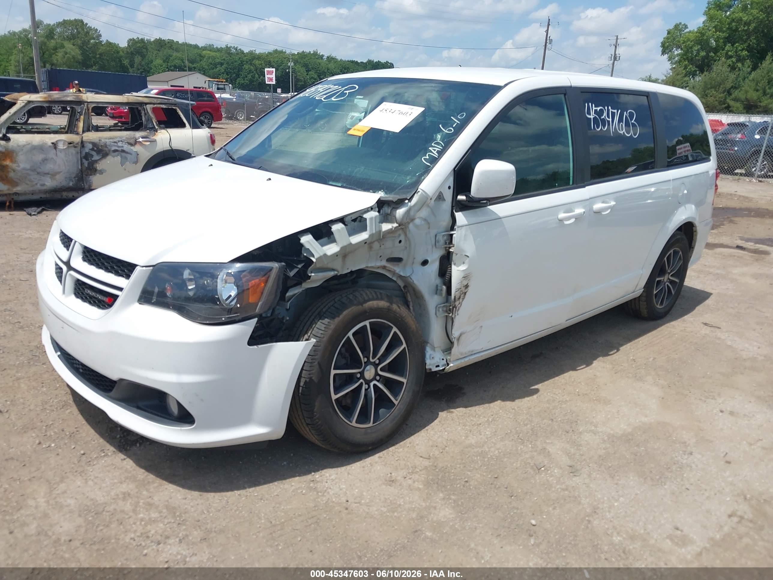 2019 DODGE GRAND CARAVAN GT — I2