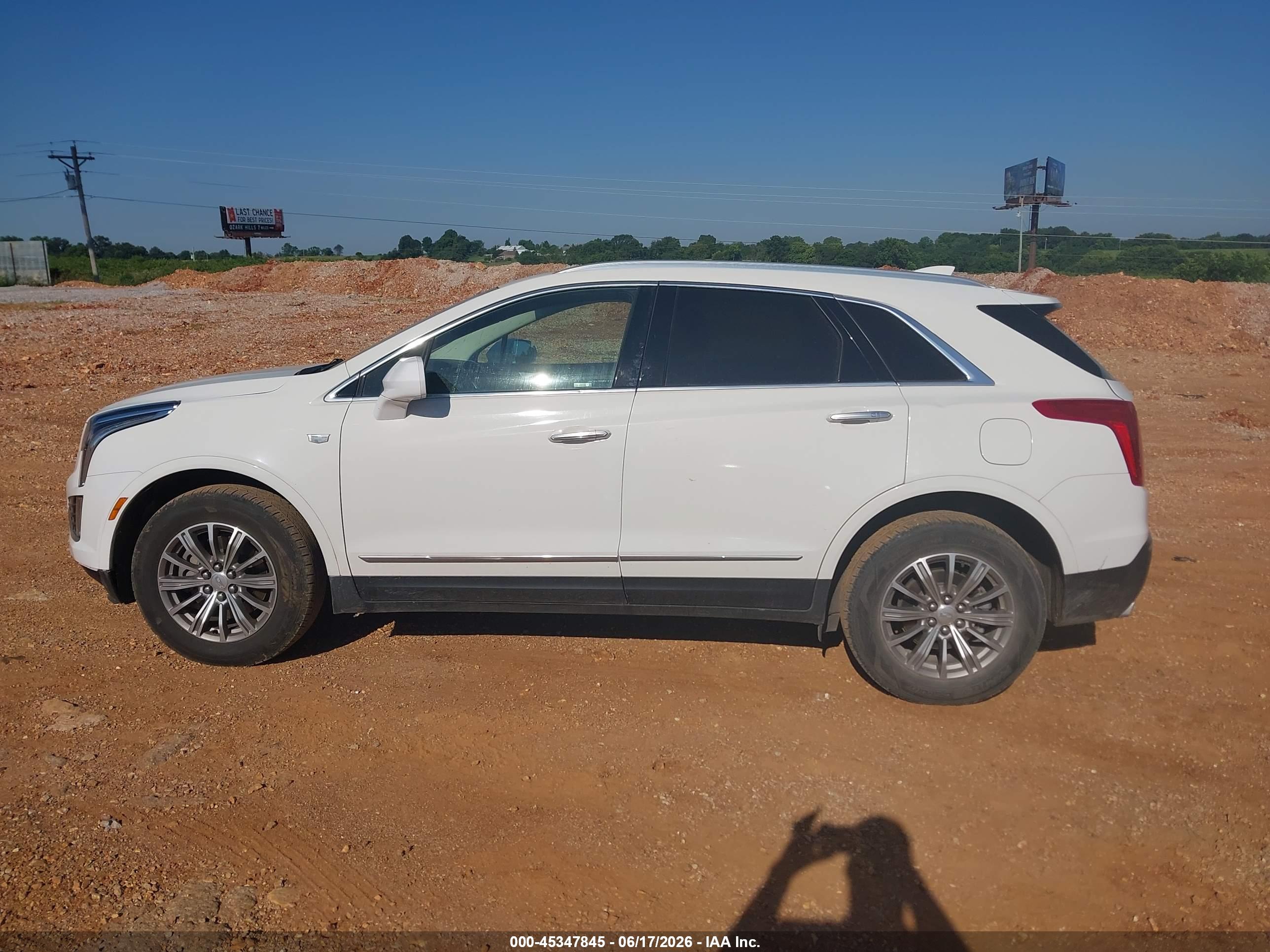 2019 CADILLAC XT5 LUXURY