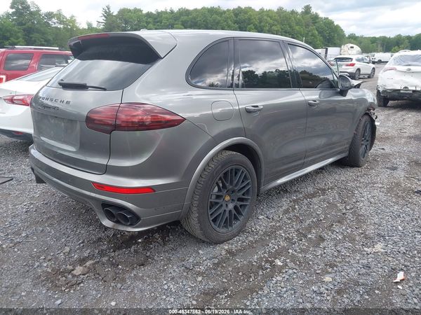 2016 PORSCHE CAYENNE GTS