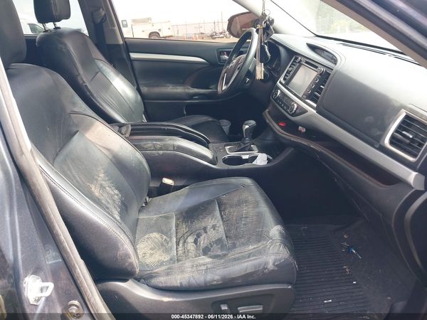 2018 TOYOTA HIGHLANDER XLE