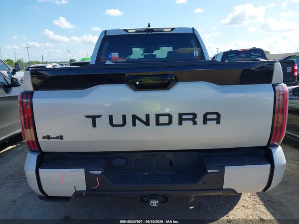 2022 TOYOTA TUNDRA PLATINUM