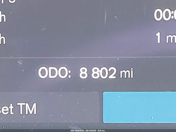 2024 VOLVO XC60 B5 CORE DARK THEME
