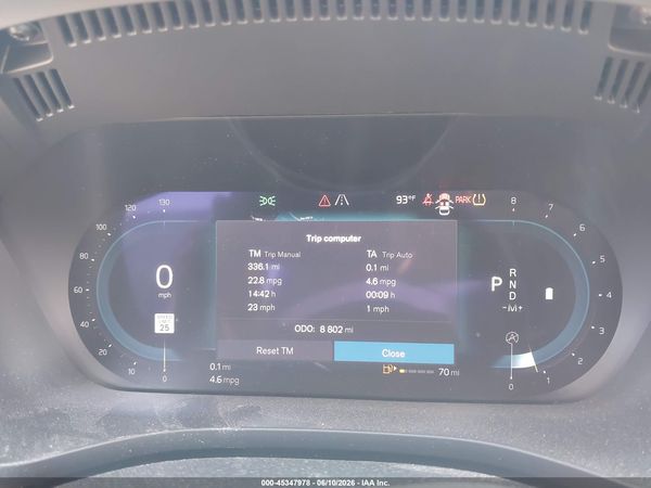2024 VOLVO XC60 B5 CORE DARK THEME