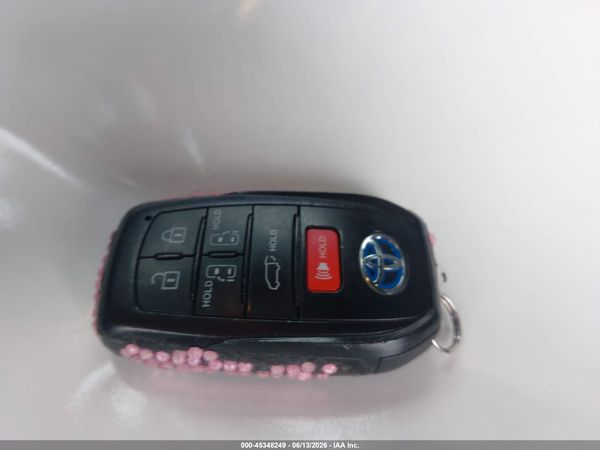 2025 TOYOTA SIENNA LIMITED