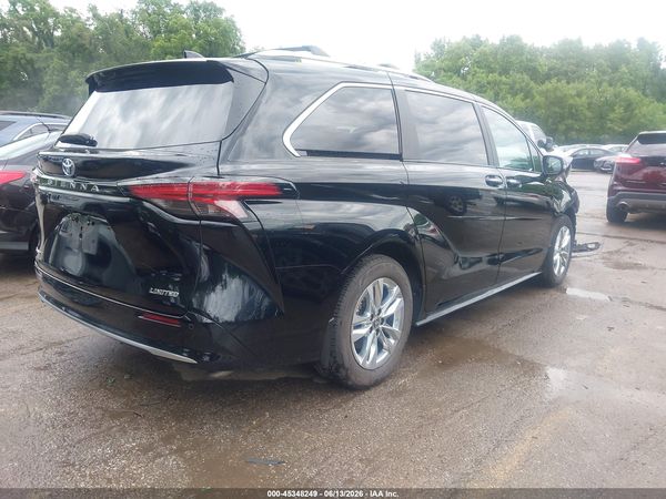 2025 TOYOTA SIENNA LIMITED