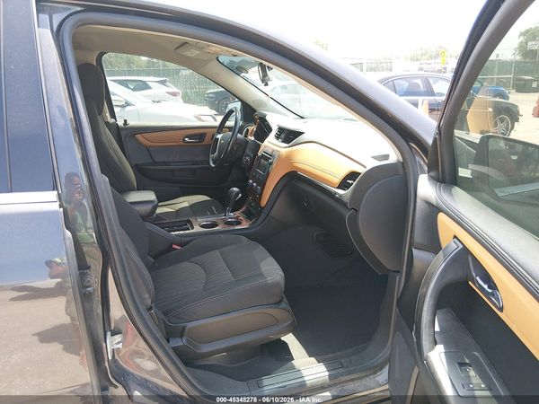 2014 CHEVROLET TRAVERSE 1LT — I5